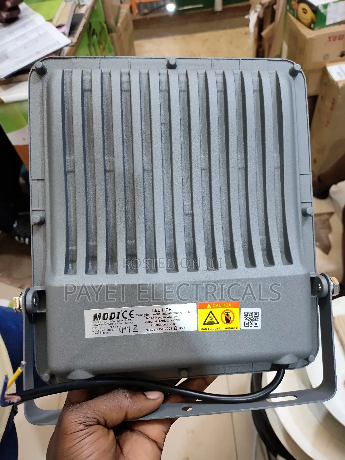 100 Watts Flood Light for Modi Water Proof