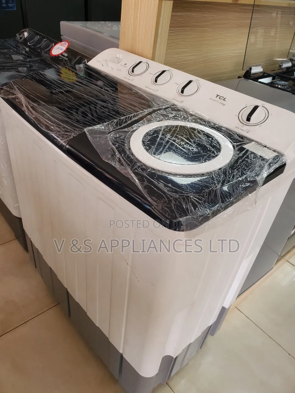 11kg TCL Twin Tub Washing Machine