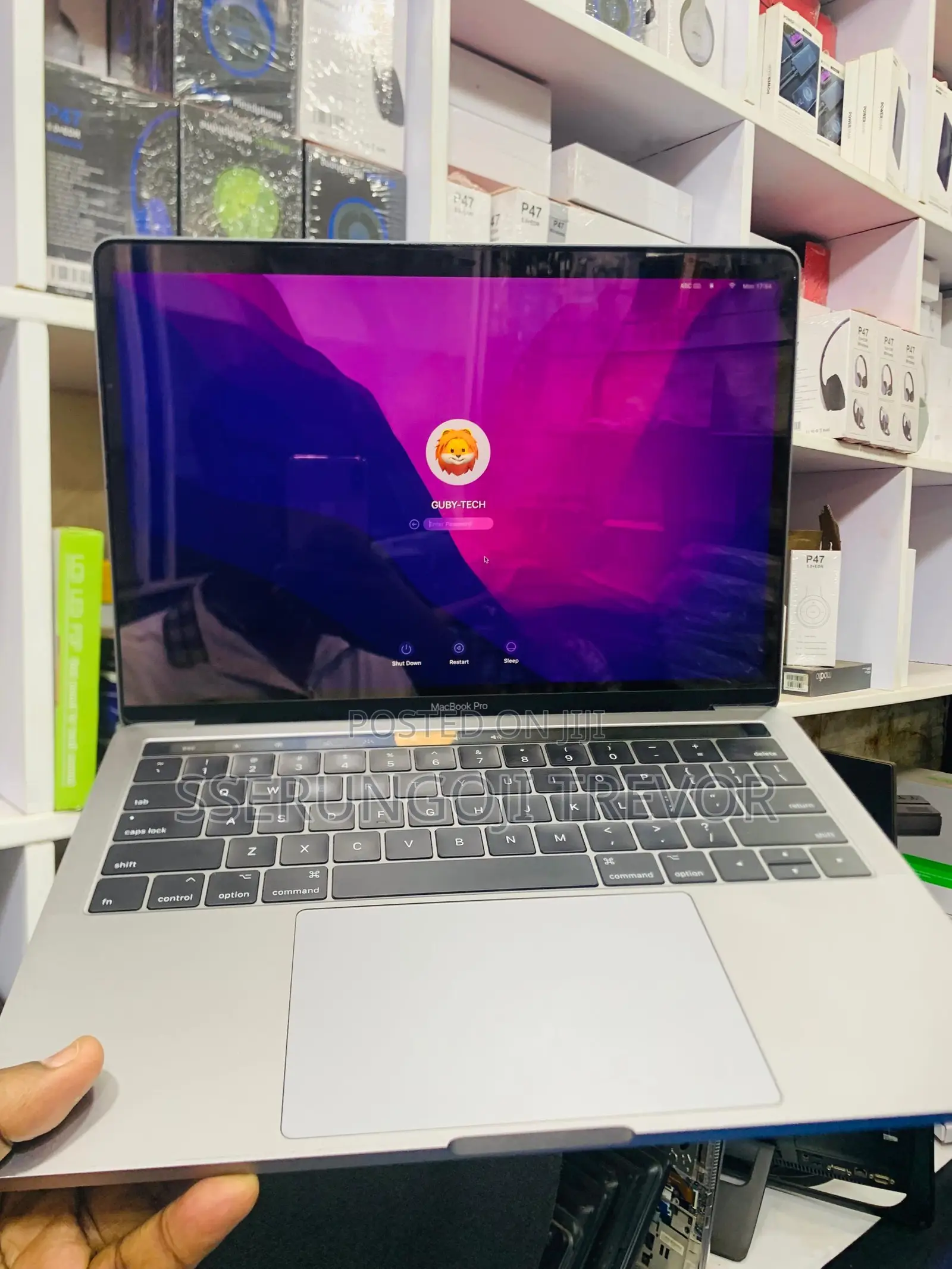 Laptop Apple MacBook Pro 2017 8GB Intel Core I5 SSHD+SSD 512GB