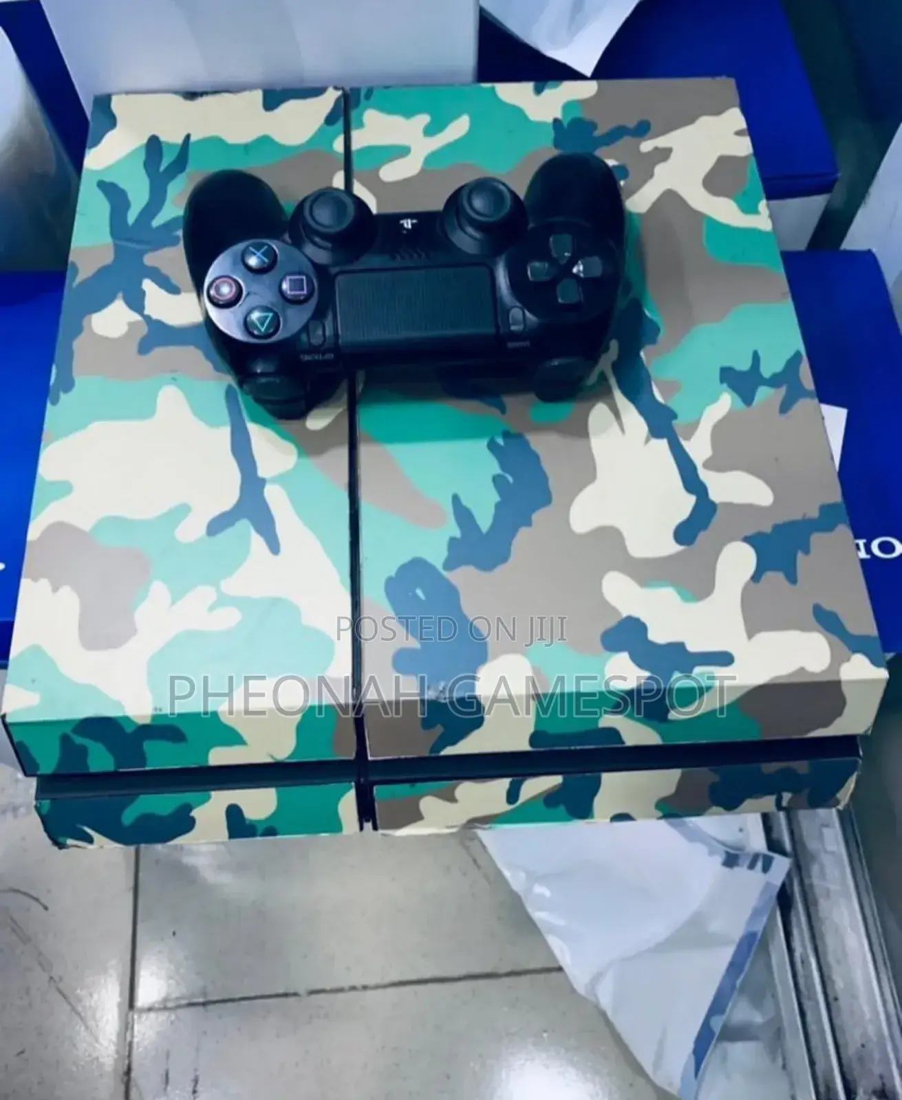 Chipped Ps4 Console With Games And Controllers
