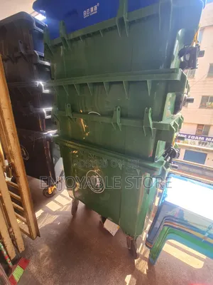 Heavy-Duty Plastic Dust Bins 660ltrs 4 Wheels