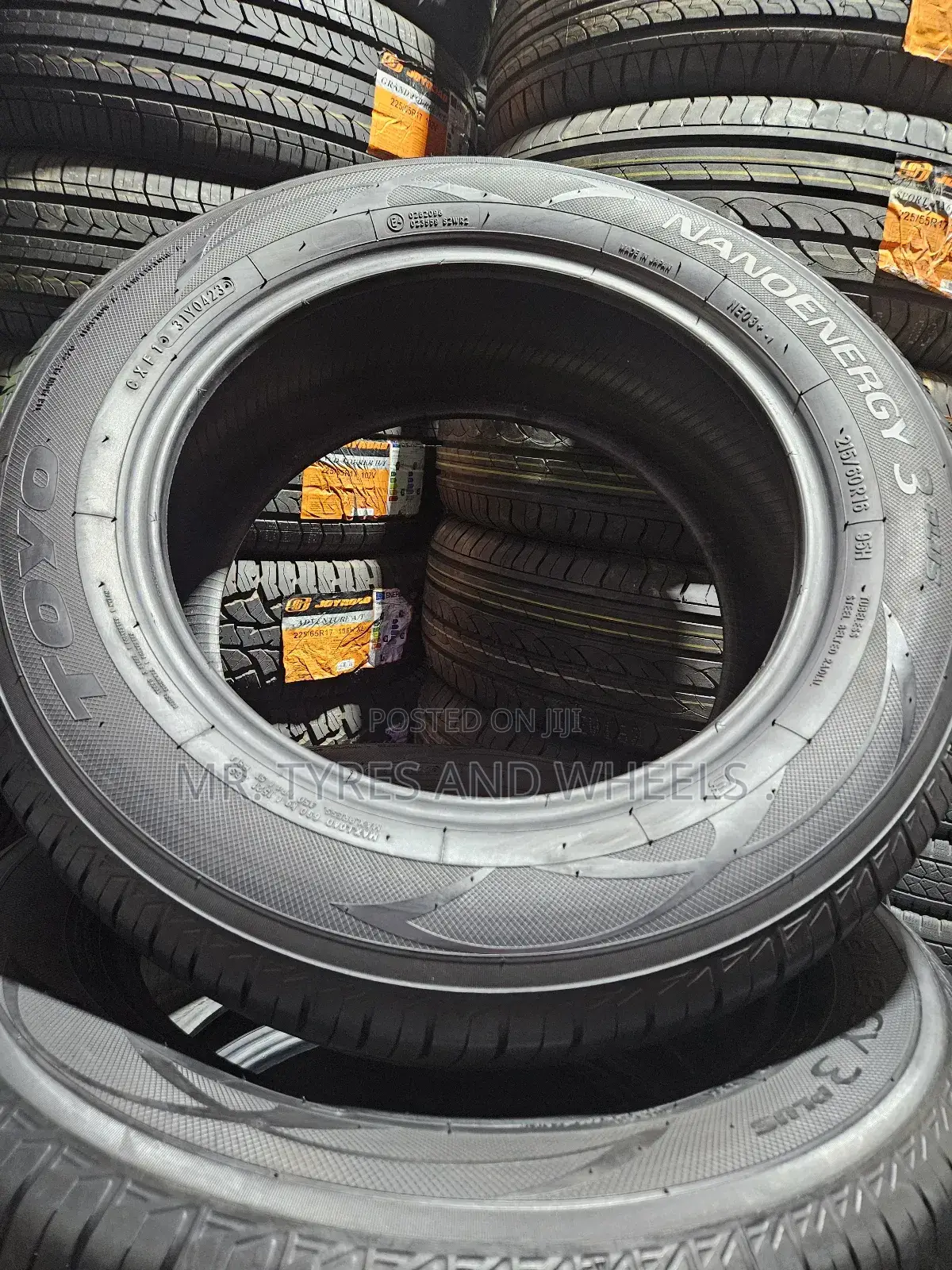 215 60 R16 Toyo Almost New Tires the Stranded Tires on Ur Car.
