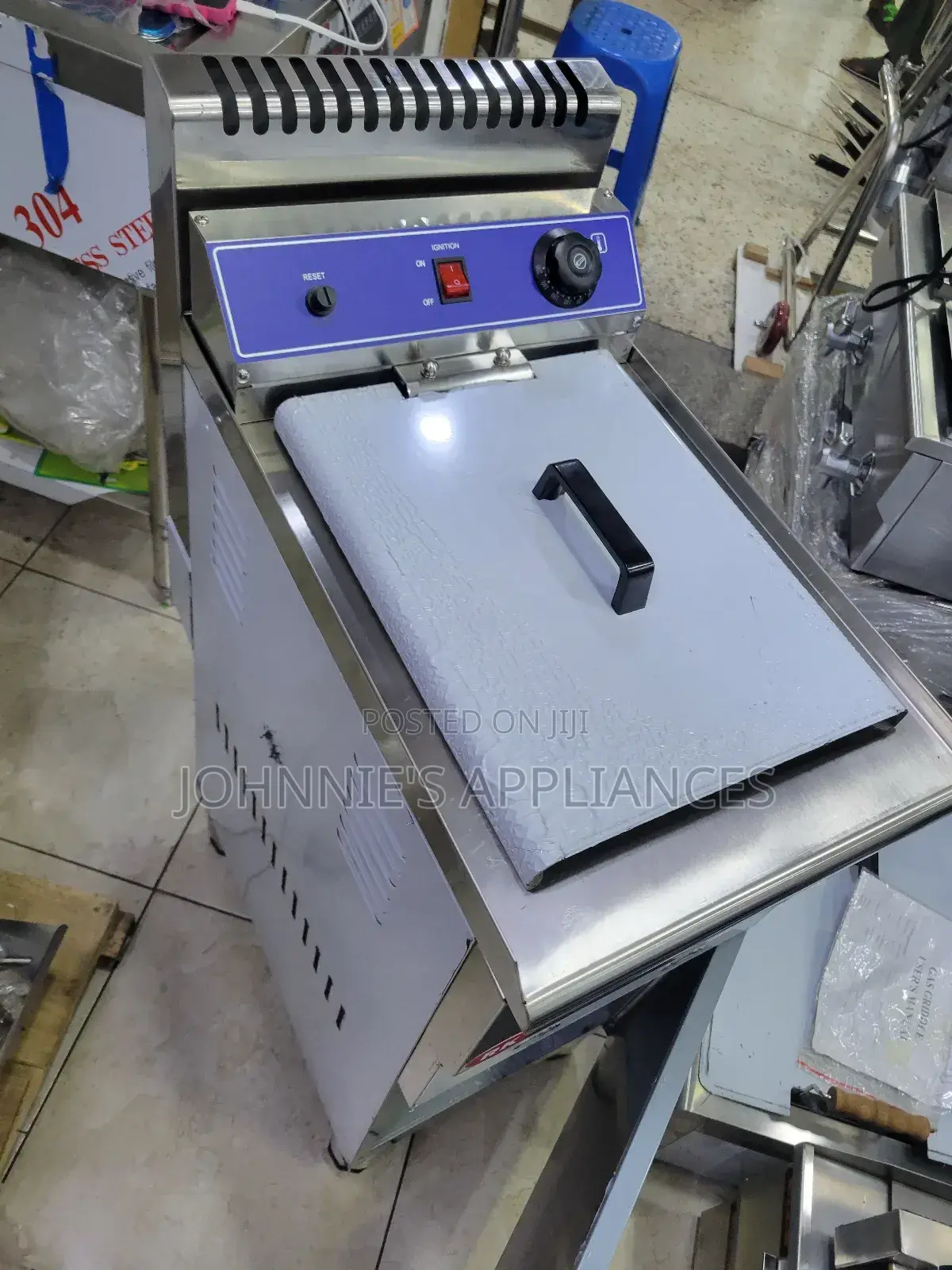 Rk Commercial Single Gas Deepfryer With Down Storage 20l