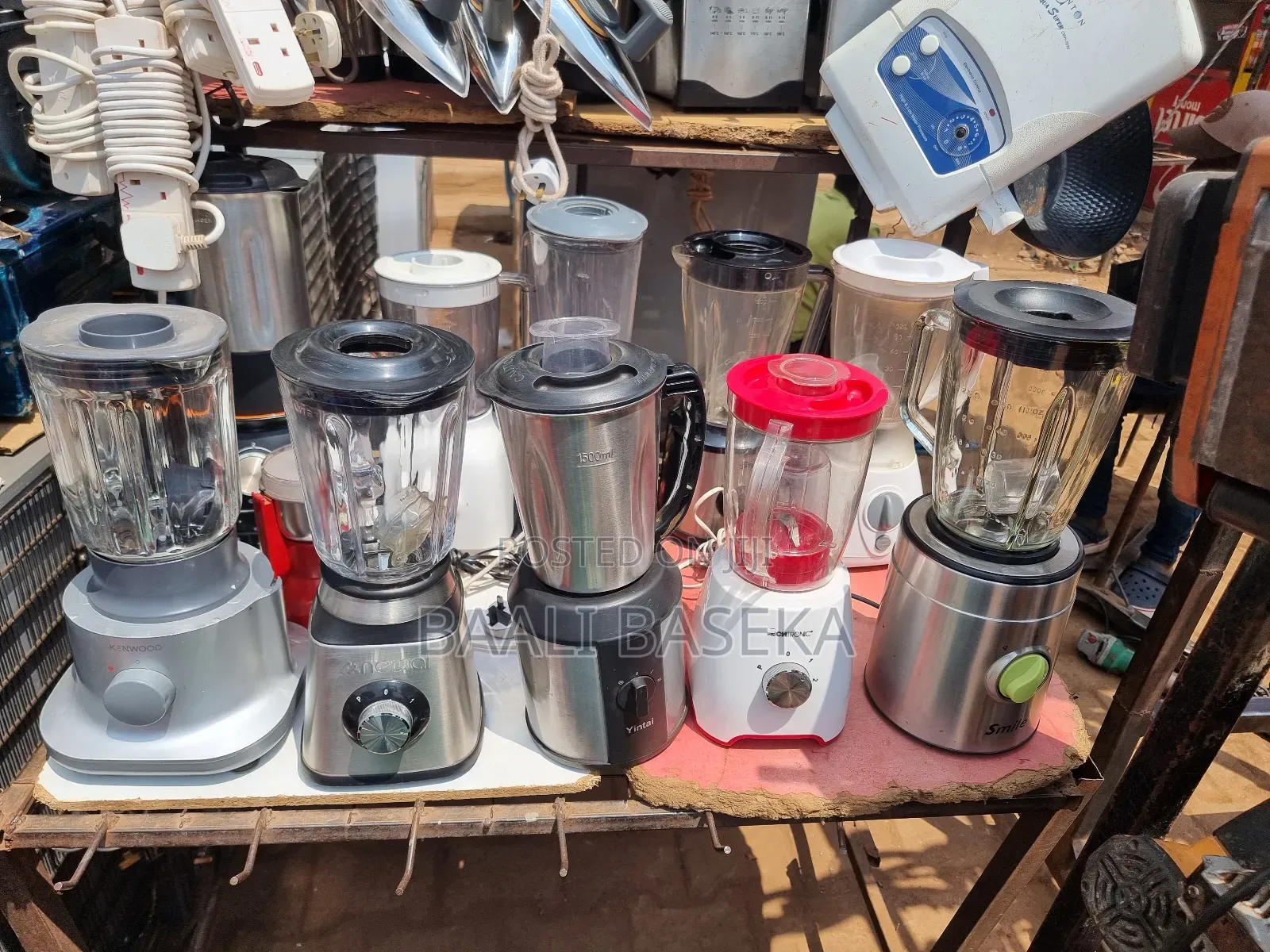 Quick Reaction Blender Repairing Technicians