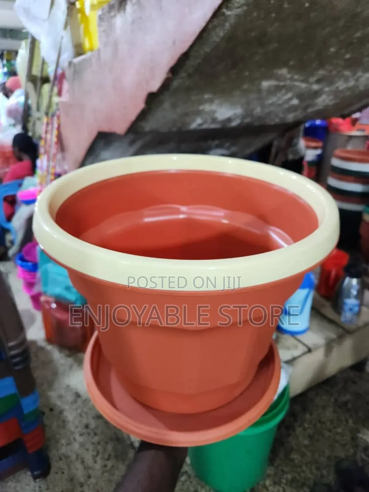 Imported Plastic Flower Pots