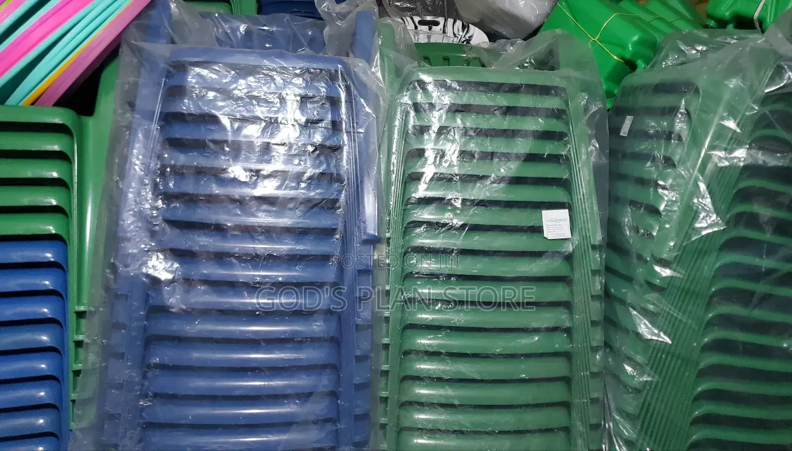 444 Plastic Chairs Plastic Chairs Armed