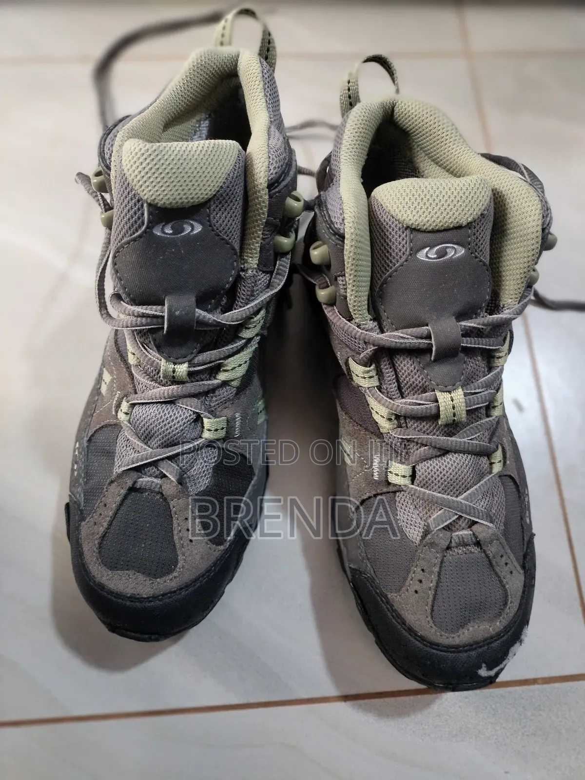 Used Salomon Size 38 Shoes
