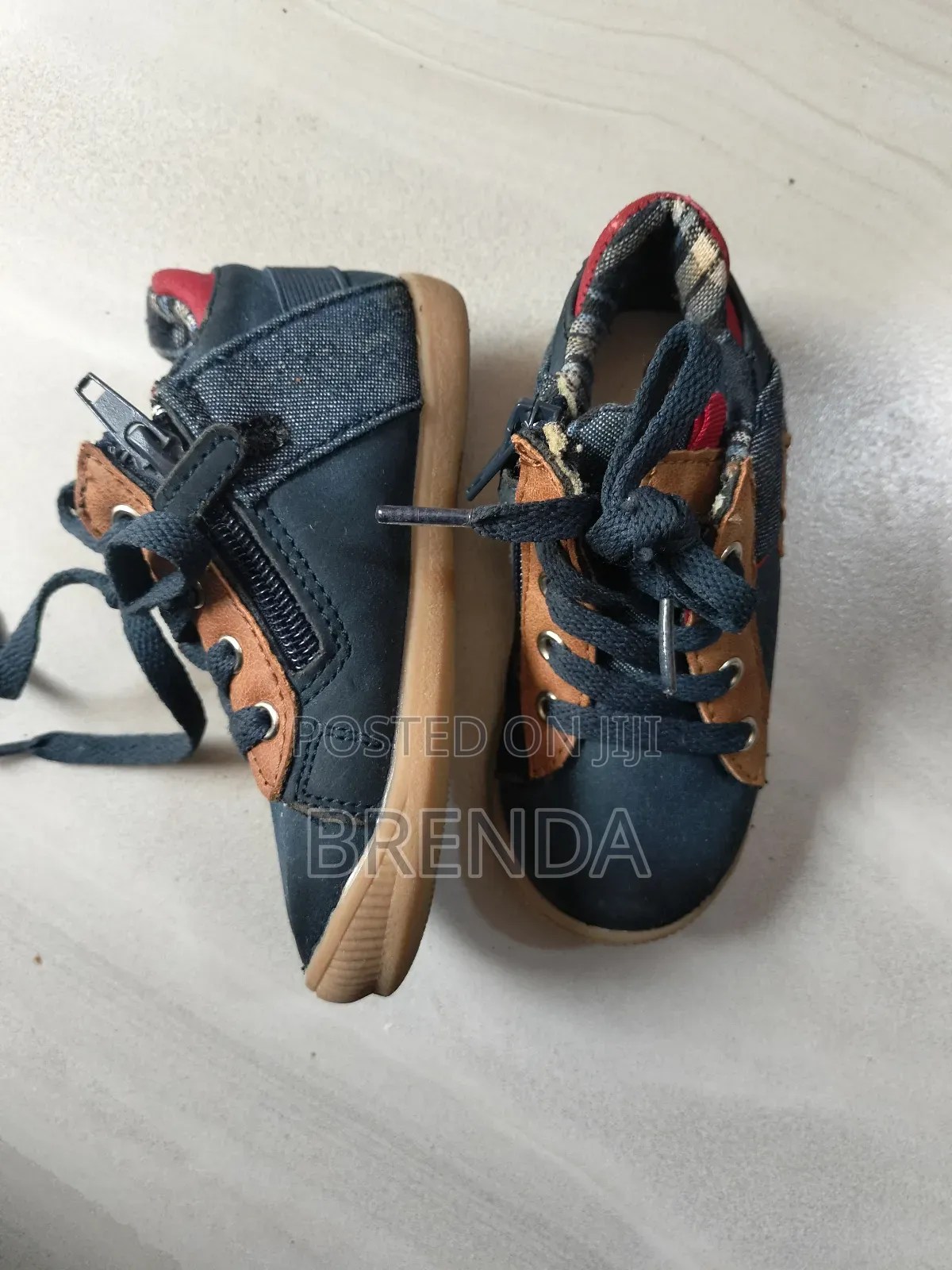 Used Size 23 Navy Blue With Brown Shoe