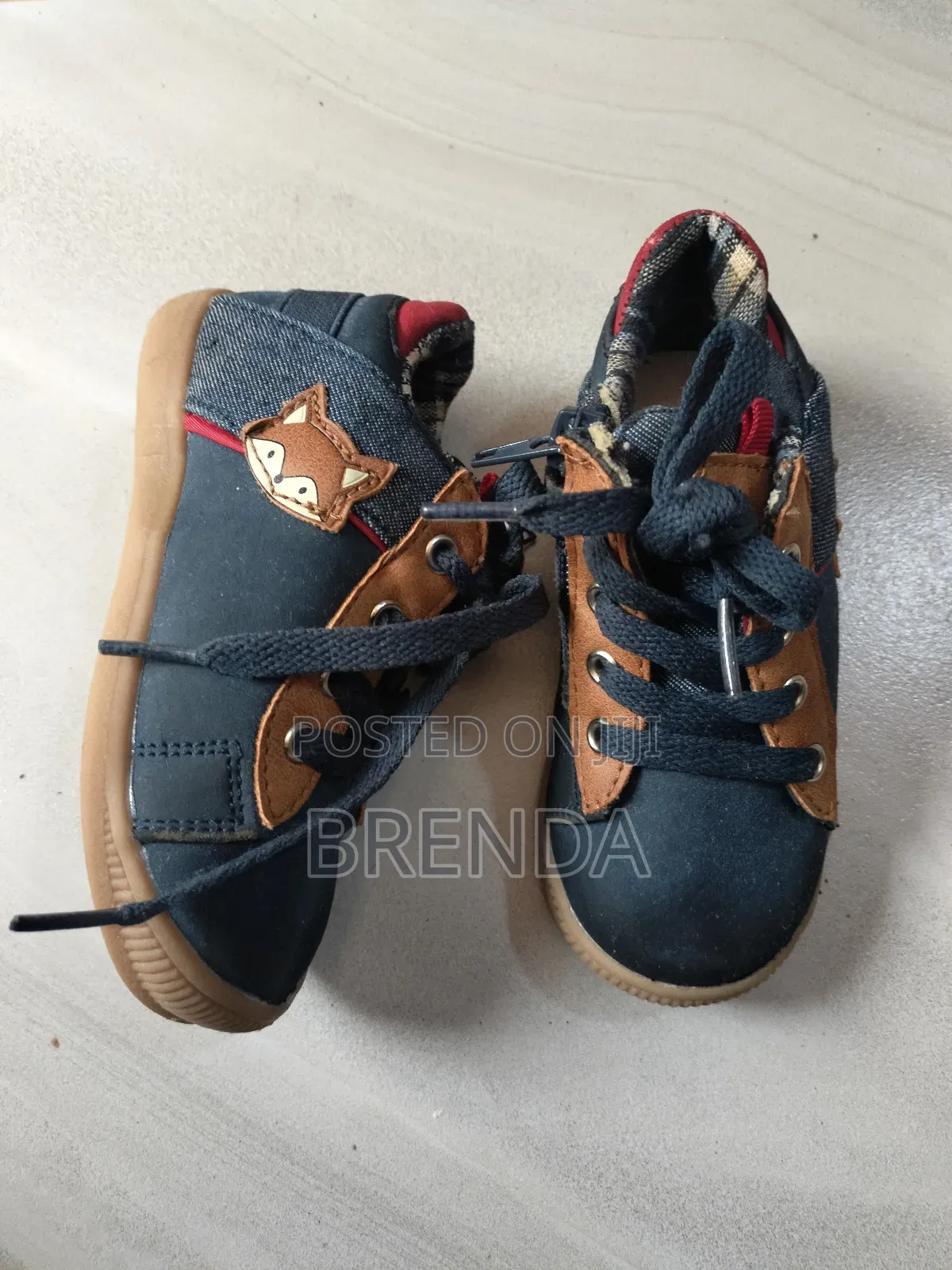 Used Size 23 Navy Blue With Brown Shoe