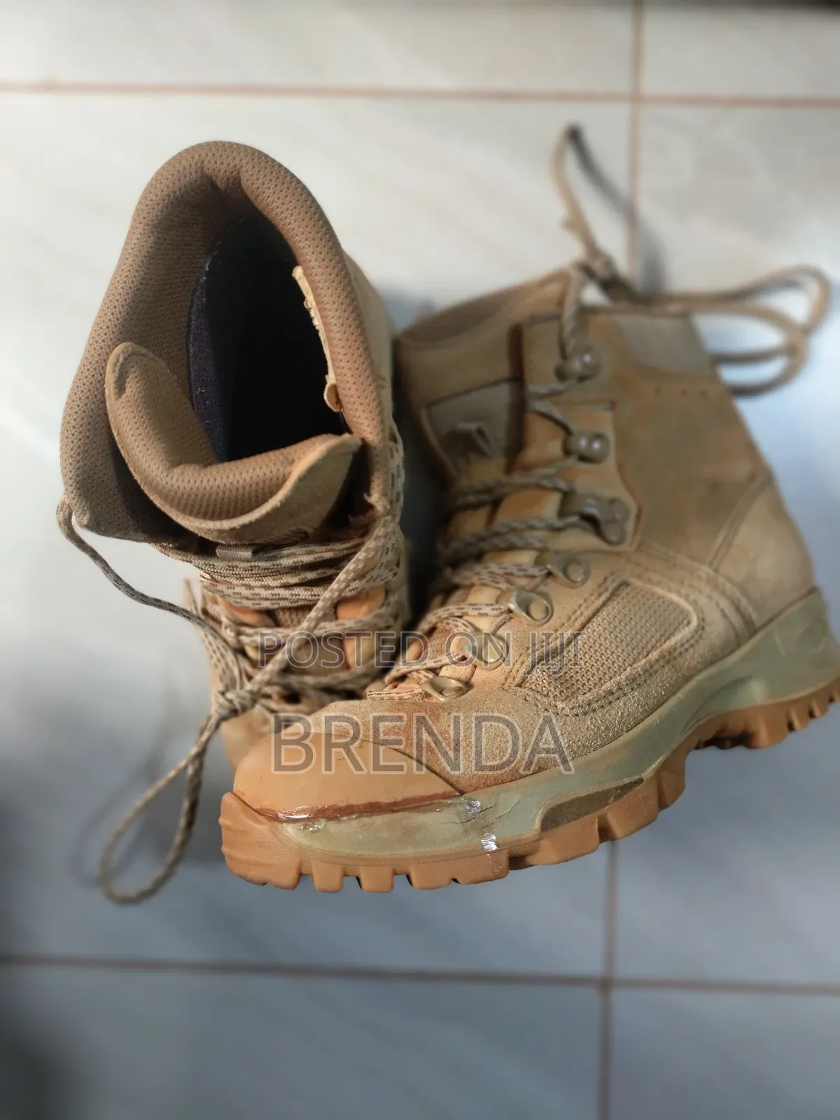 Used Lowa Vibrant Size 37 Brown Jungle Shoes