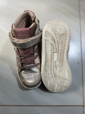 Used Size 30 Lulu Castagnette Shoes