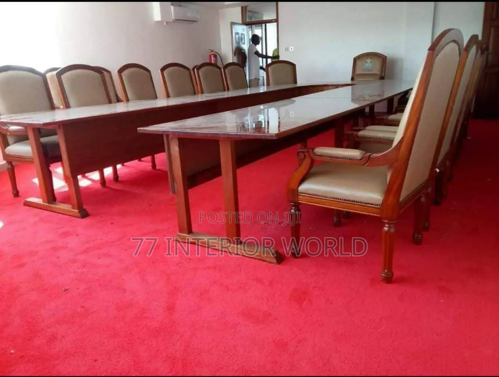 Woolen Carpets Suitable for Conference Halls