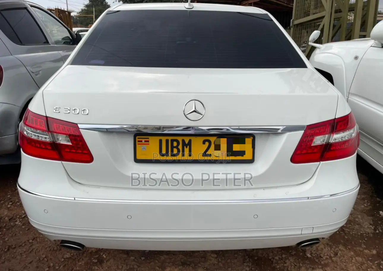 Mercedes-Benz E300 2010 White