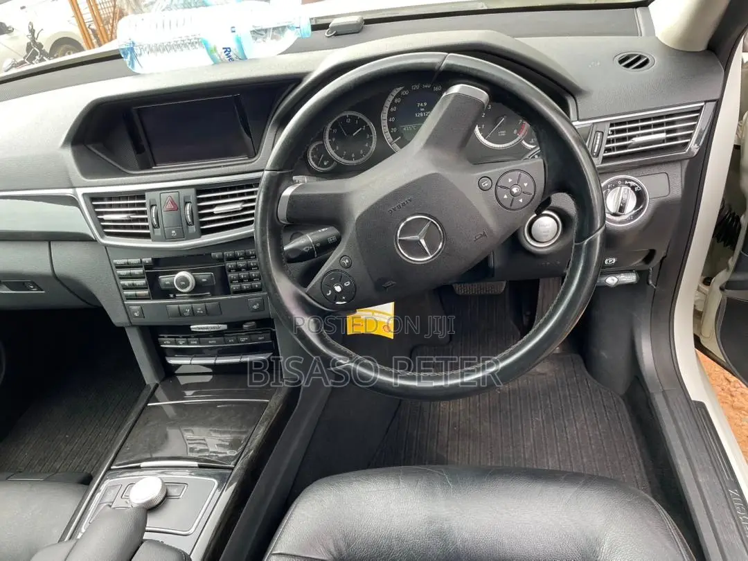 Mercedes-Benz E300 2010 White