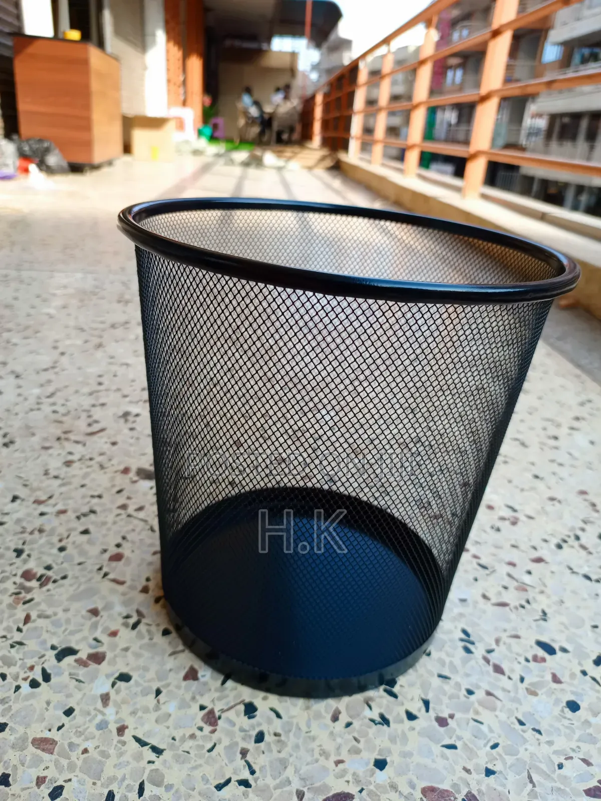 Metal Mesh Waste Bin(Medium)