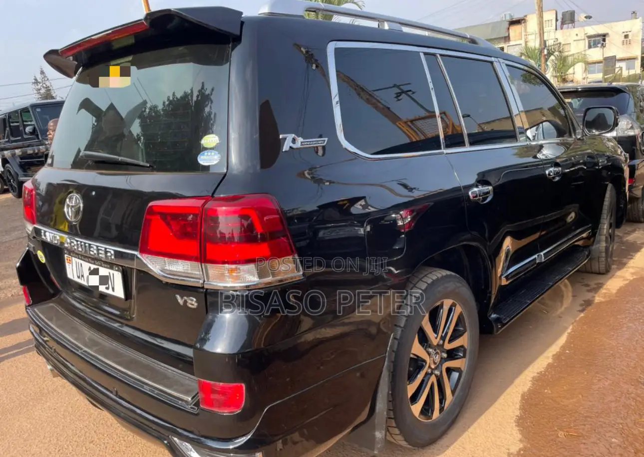 Toyota Land Cruiser 2008 Black