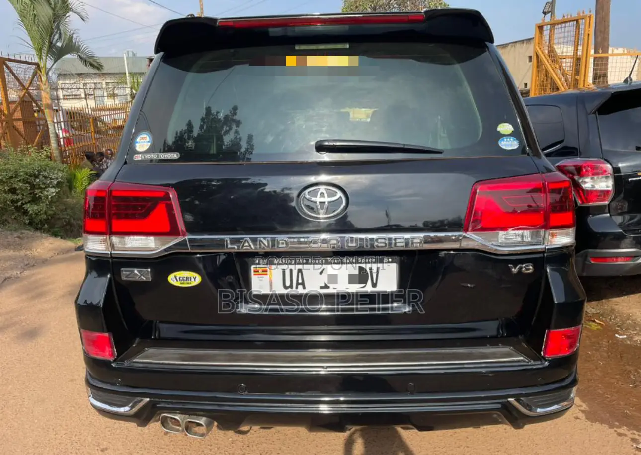 Toyota Land Cruiser 2008 Black