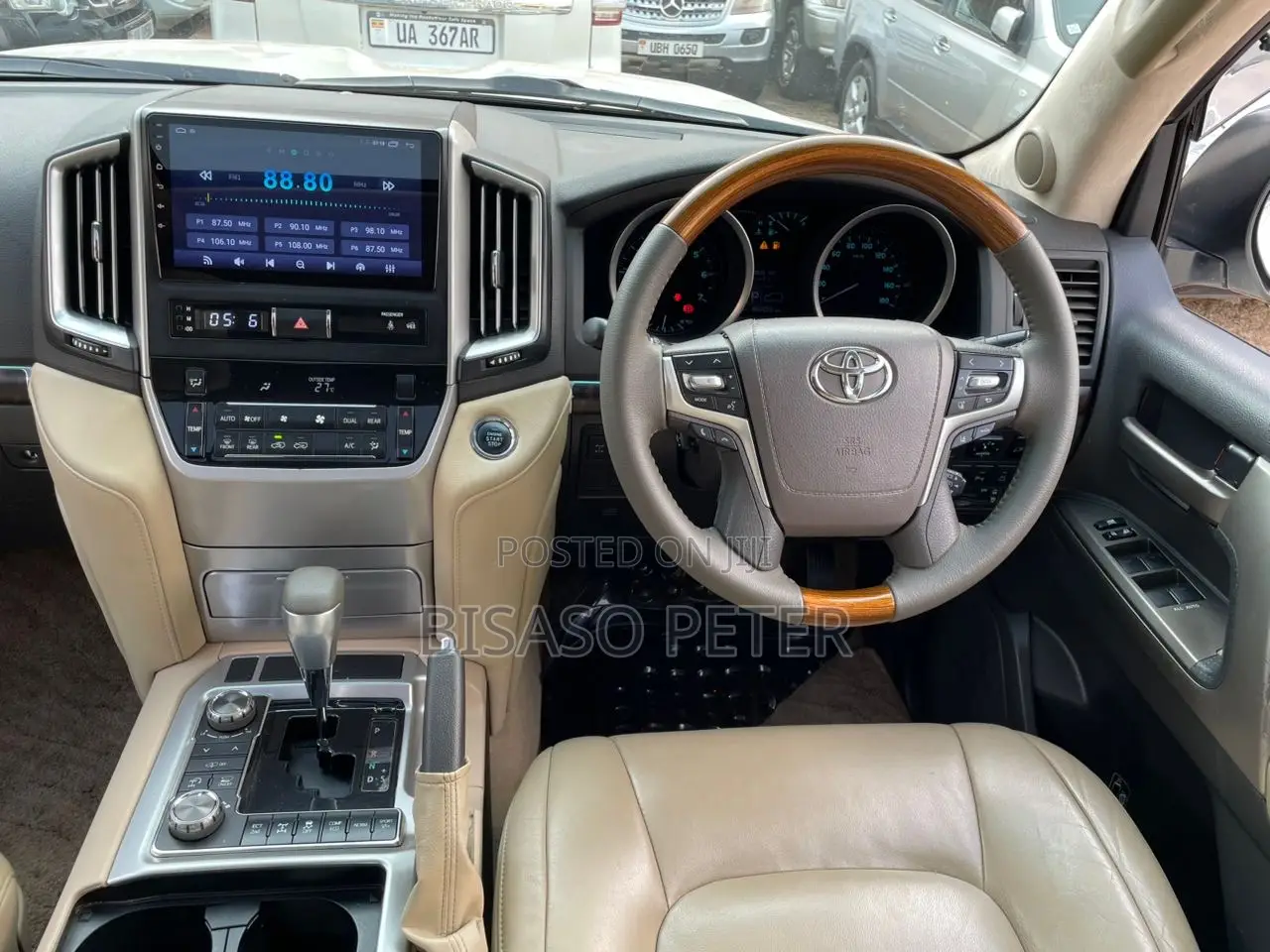 Toyota Land Cruiser 4.0 V6 GX-R 2010 White