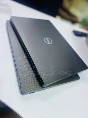 Laptop Dell Latitude 7410 32GB Intel Core I7 SSHD (Hybrid) 512GB