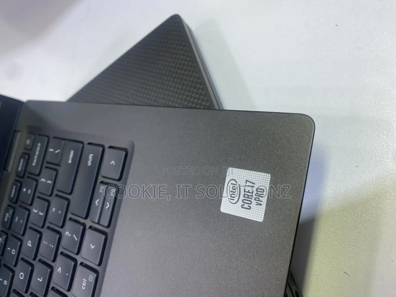 Laptop Dell Latitude 7410 32GB Intel Core I7 SSHD (Hybrid) 512GB