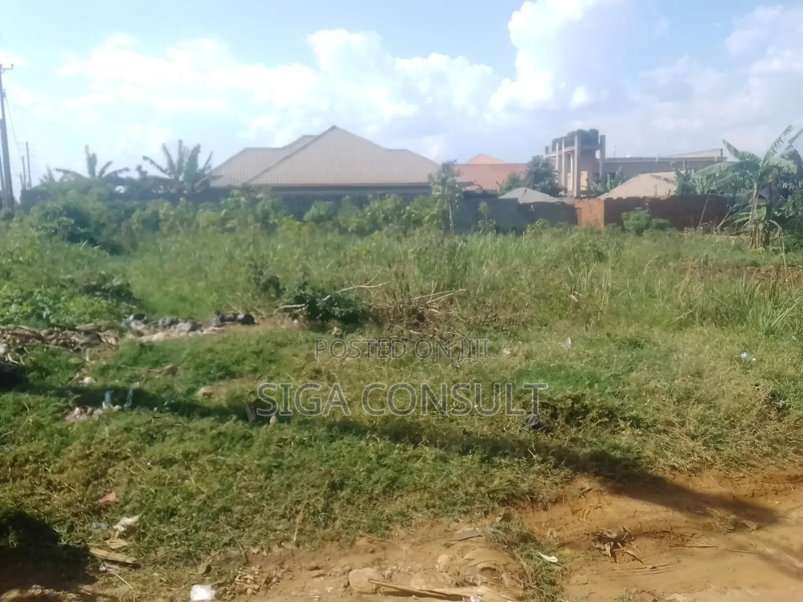 100x100ft Titled Land Is Available for Sale in Kirinya, Bukasa