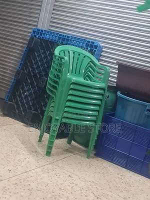 Greened Plastic Chairs Plastic Chairs