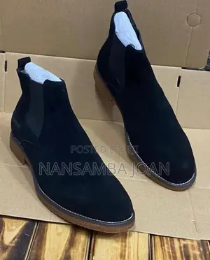 Men's Suede Chelsea Boots-Black