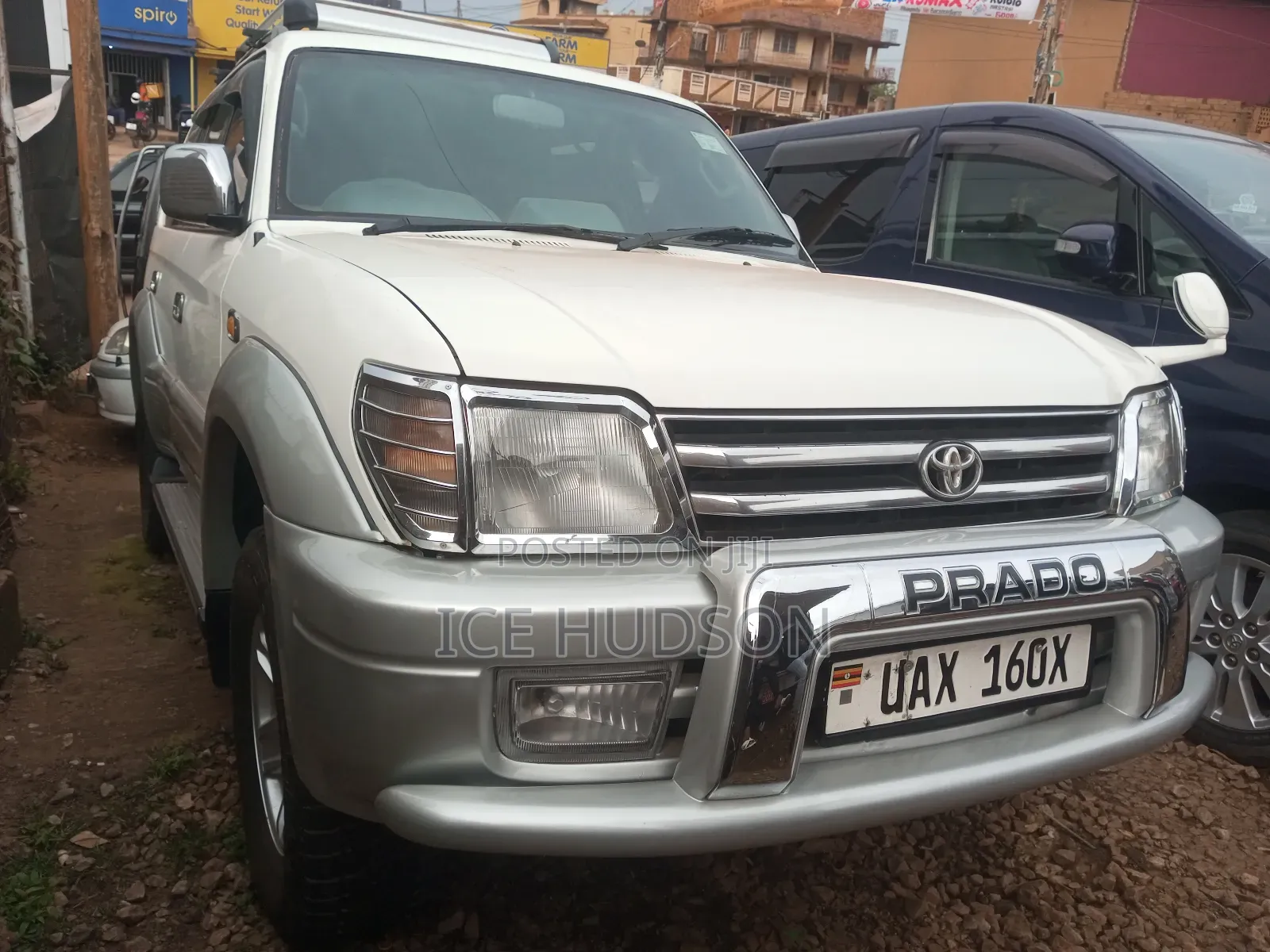 Toyota Land Cruiser Prado 2002 Off white