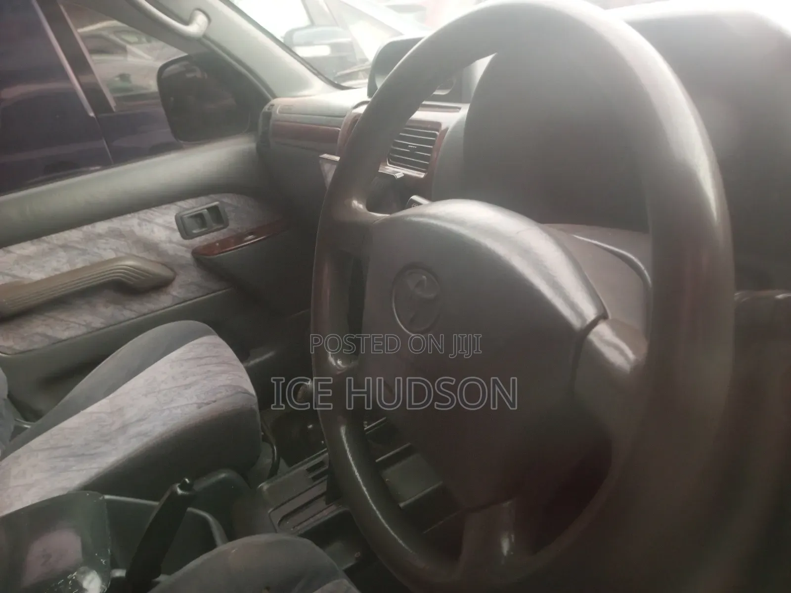 Toyota Land Cruiser Prado 2002 Off white