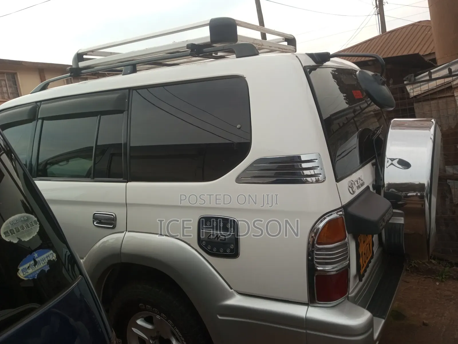 Toyota Land Cruiser Prado 2002 Off white
