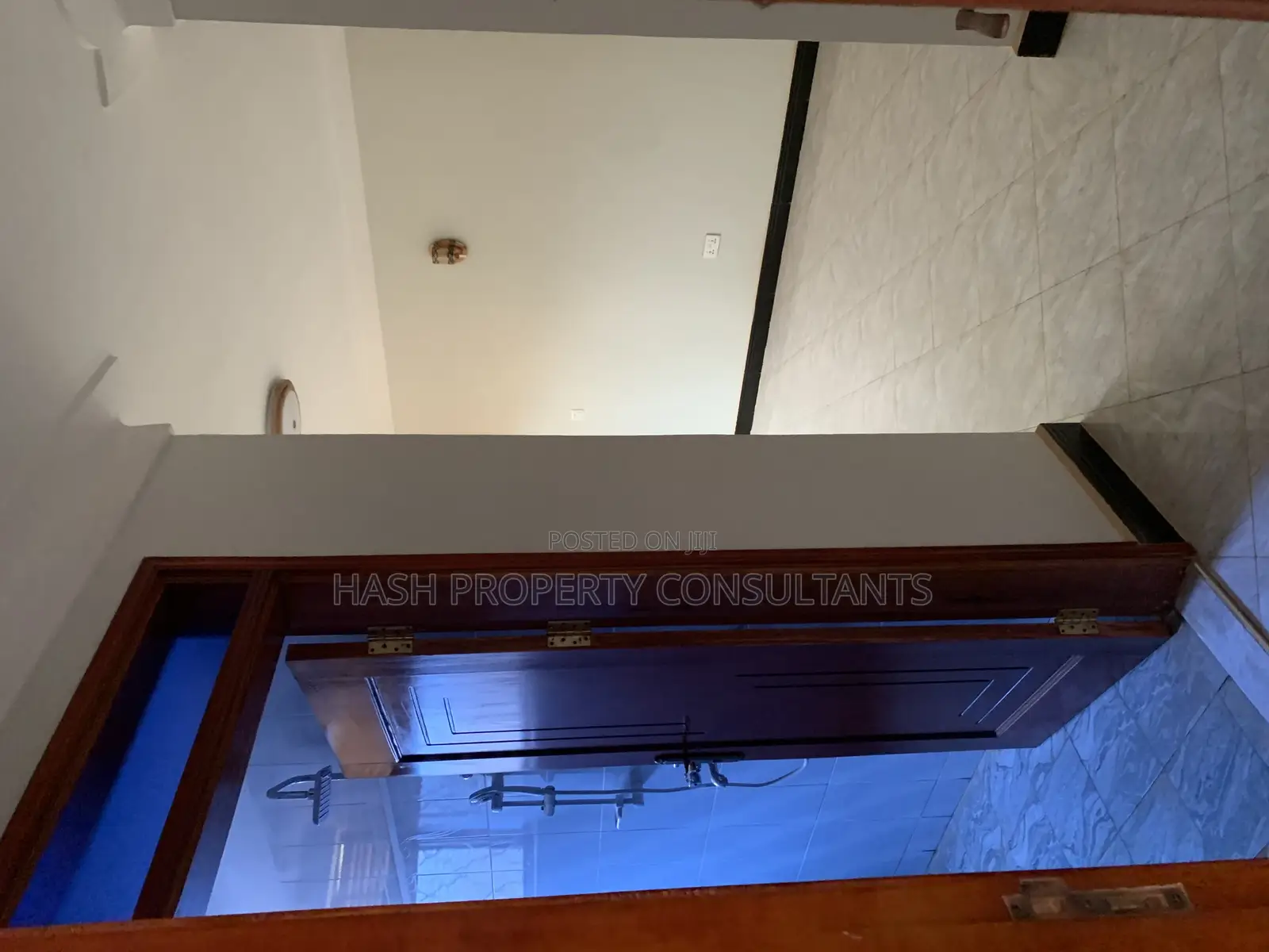2bdrm Apartment in Isaiah 54:17, Makindye for rent