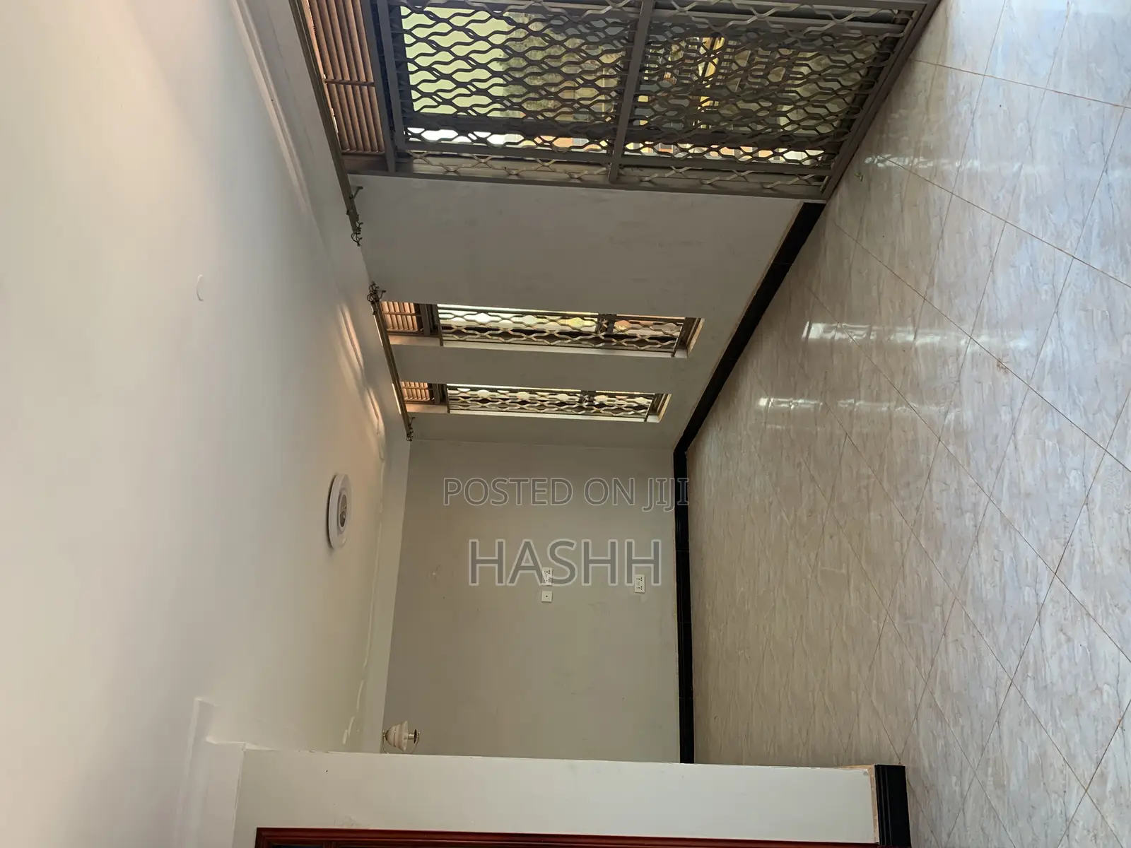 2bdrm Apartment in Isaiah 54:17, Makindye for rent