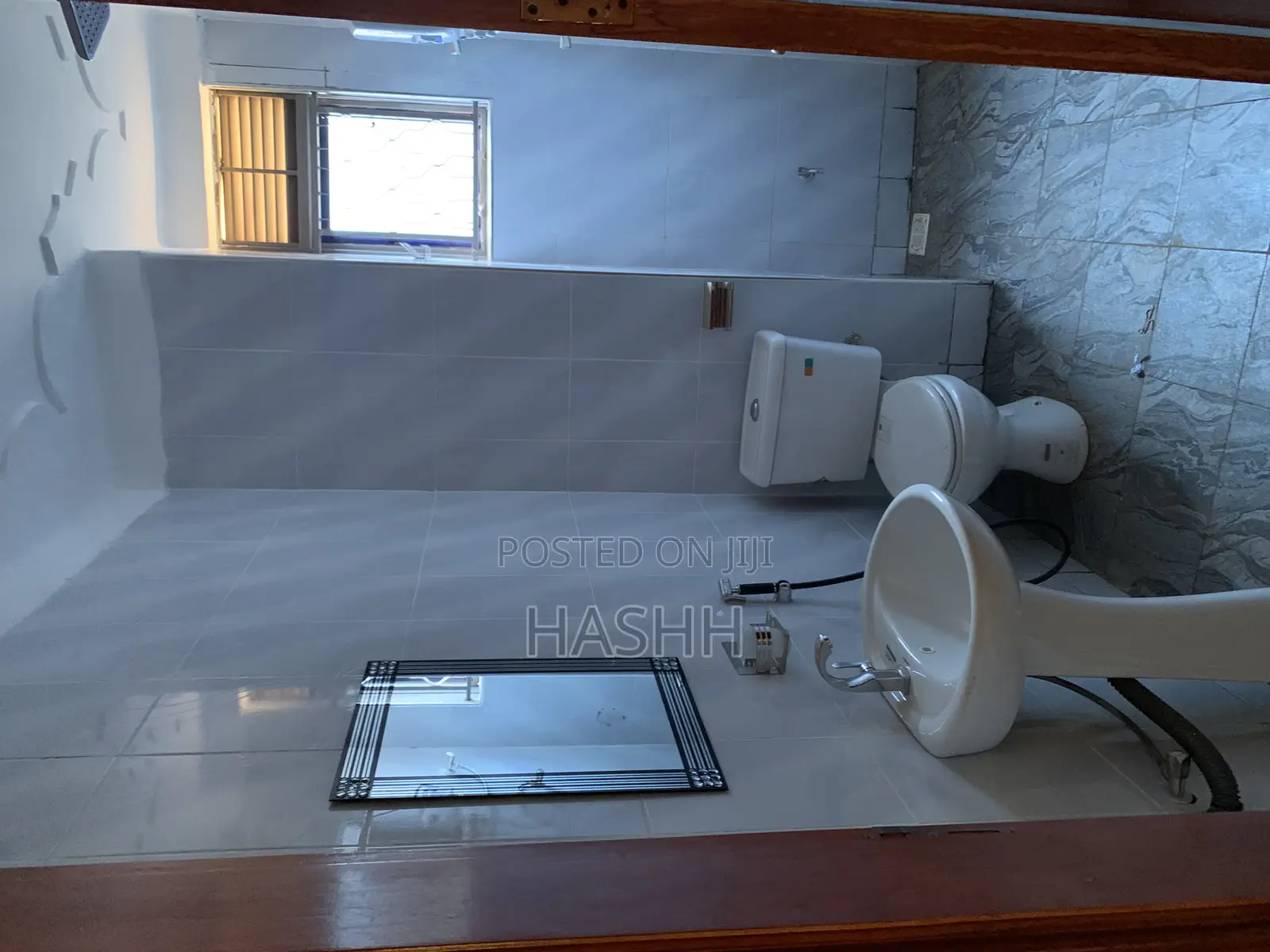 2bdrm Apartment in Isaiah 54:17, Makindye for rent