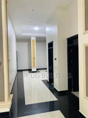 4bdrm Bungalow in Kitende Entebbe Road, Division B for sale