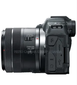 Canon Eos R8 Mirrorless Camera With Rf 24-50mm F/4.5-6.3 Is STM Lens
