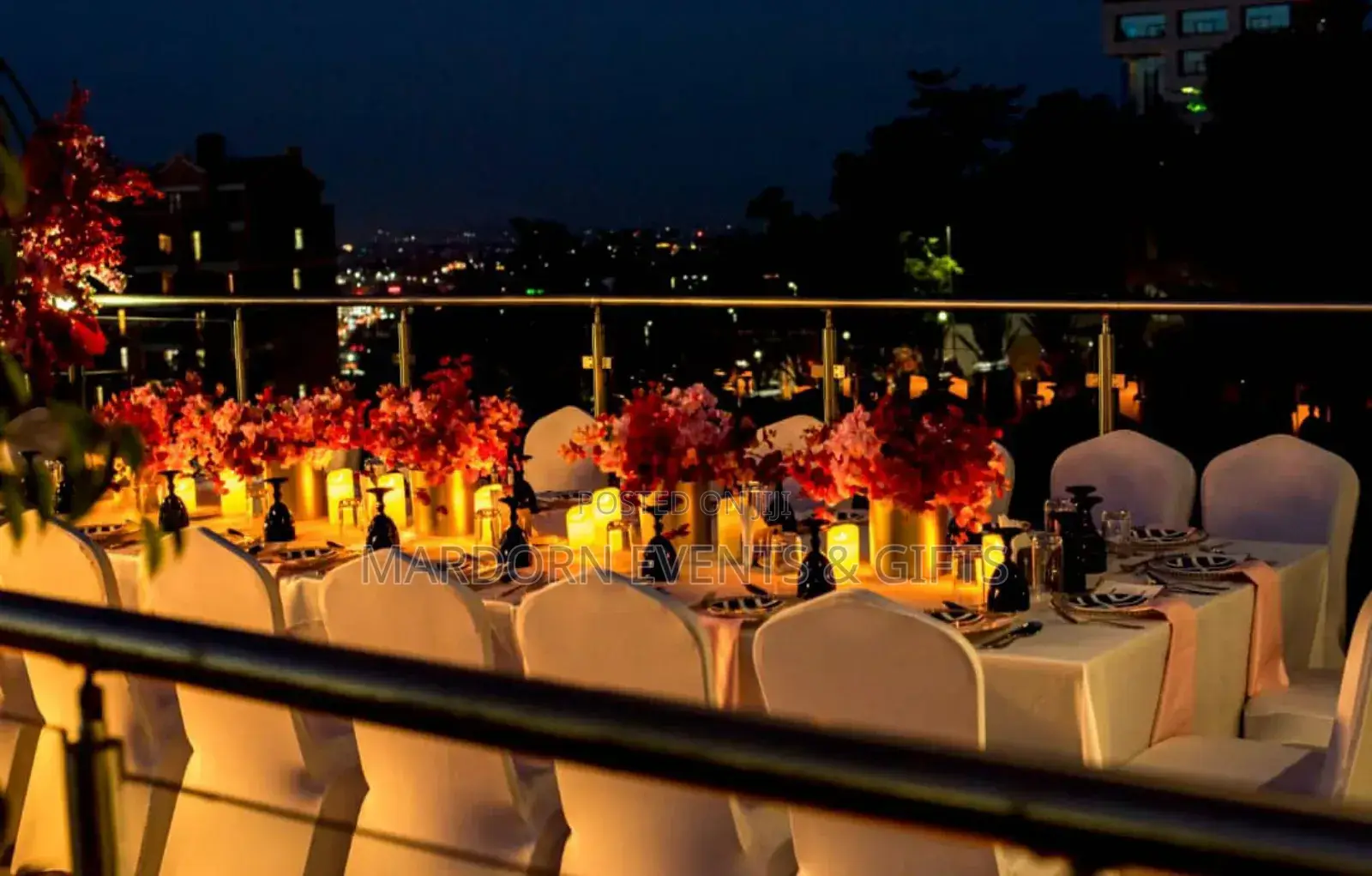 Decoration/Proposal