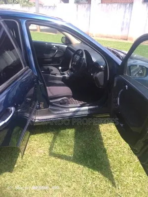 Mercedes-Benz C200 2002 Blue