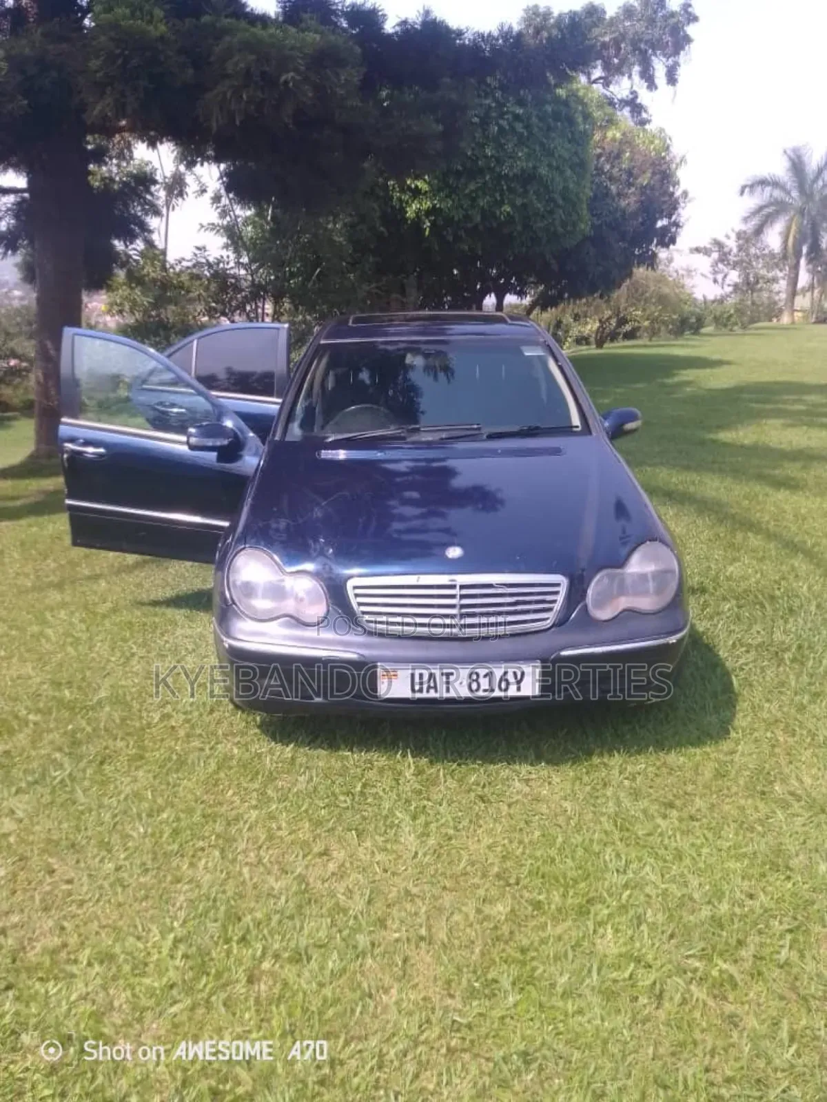 Mercedes-Benz C200 2002 Blue