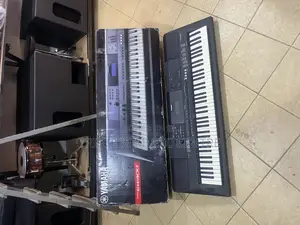 Yamaha PSR Ew 400 Keyboard