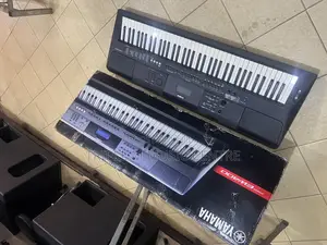 Yamaha PSR Ew 400 Keyboard
