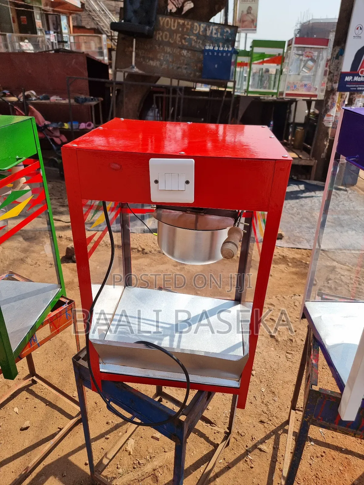 Wonderful Popcorn Machine/Public Desired