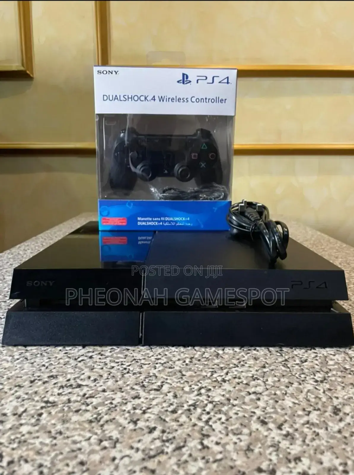 Jailbreaked Playstation 4 Standard