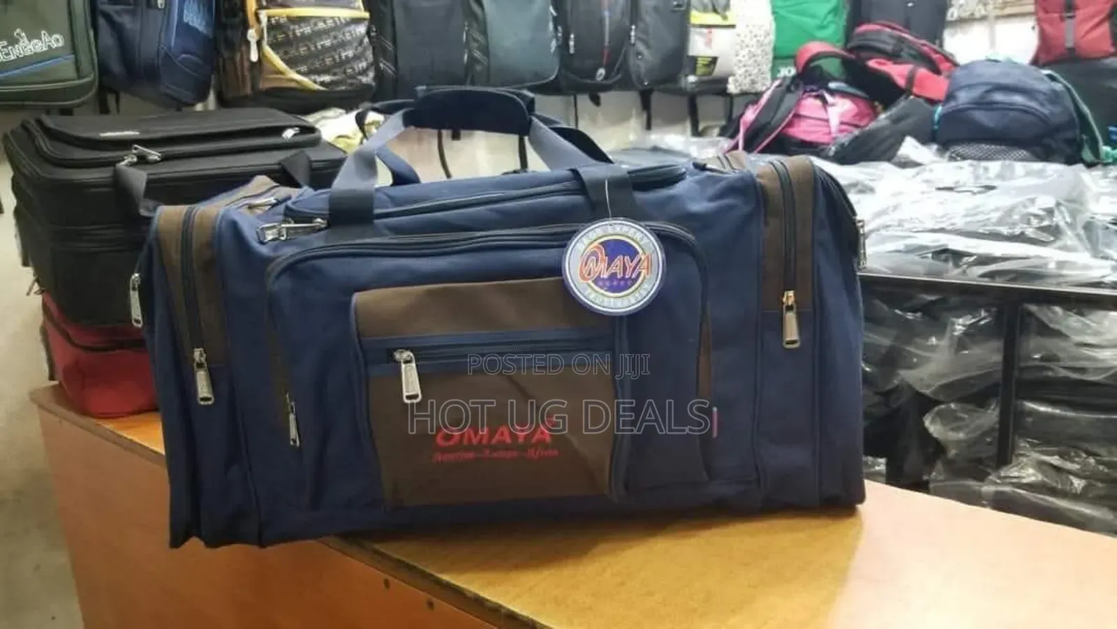 Large Capacity Unisex Travel Luggage Bag - Blue