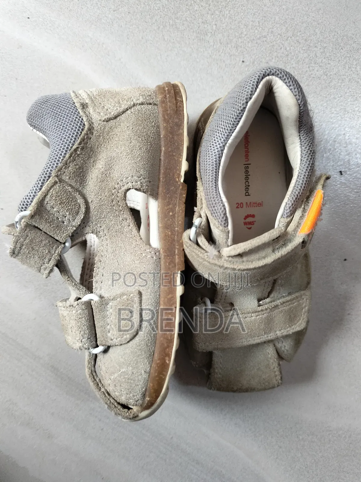 Used Elefonten Size 20 Shoes