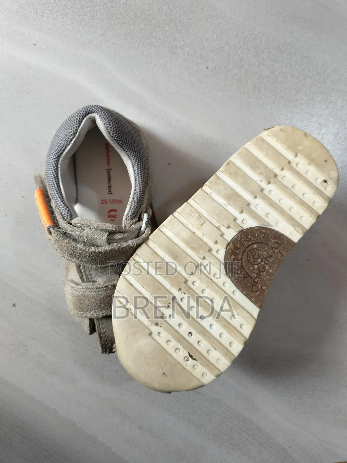 Used Elefonten Size 20 Shoes