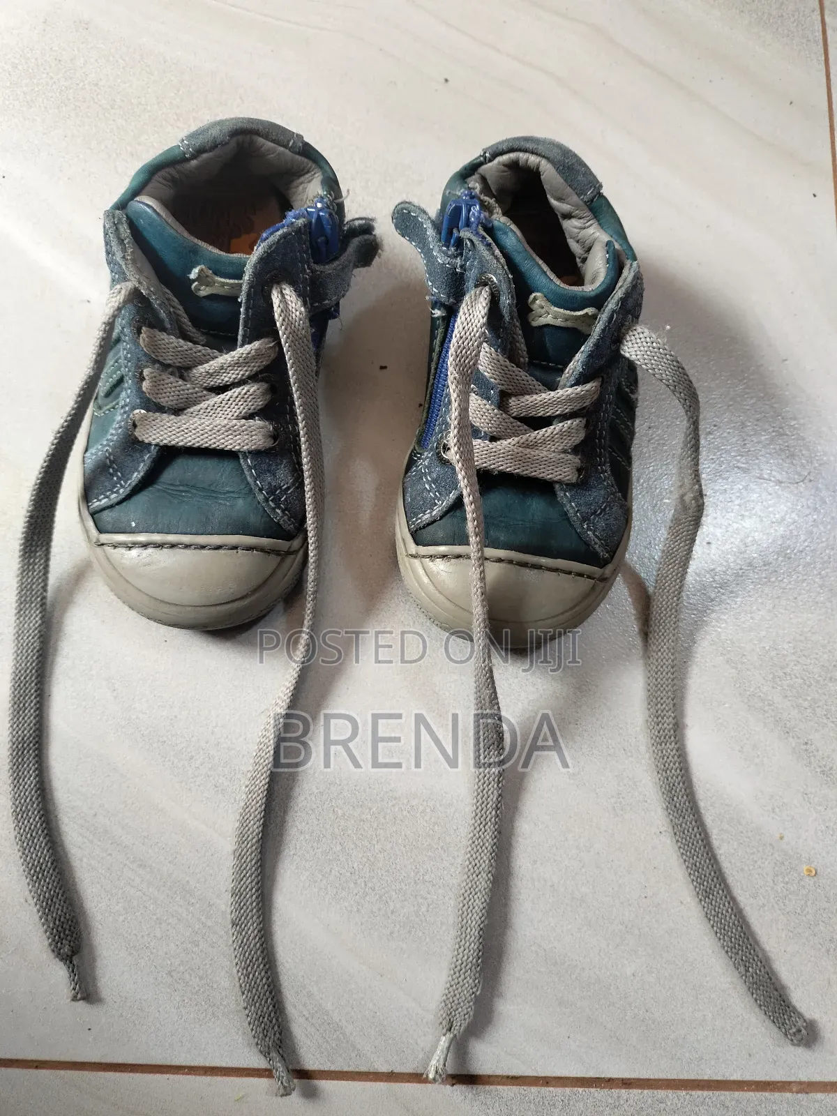 Used Stones And Bones Size 21 Shoes