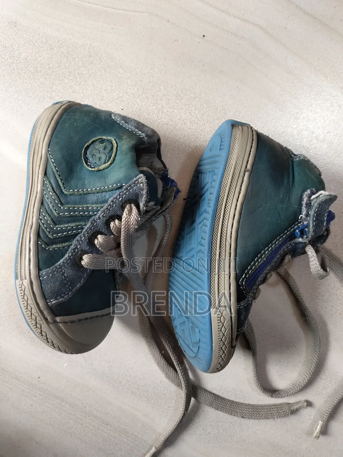 Used Stones And Bones Size 21 Shoes