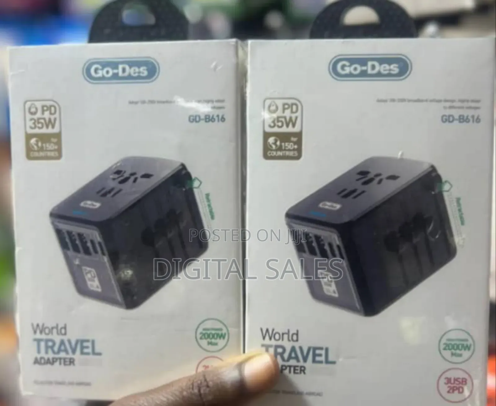 Go Des Travel Adaptor , 3 Usb Ports and 2 Pd Ports 150000