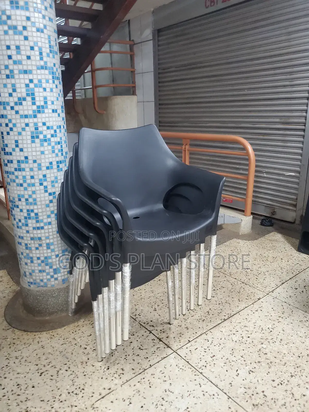 Legged Plastic Chairs Plastic Chairs