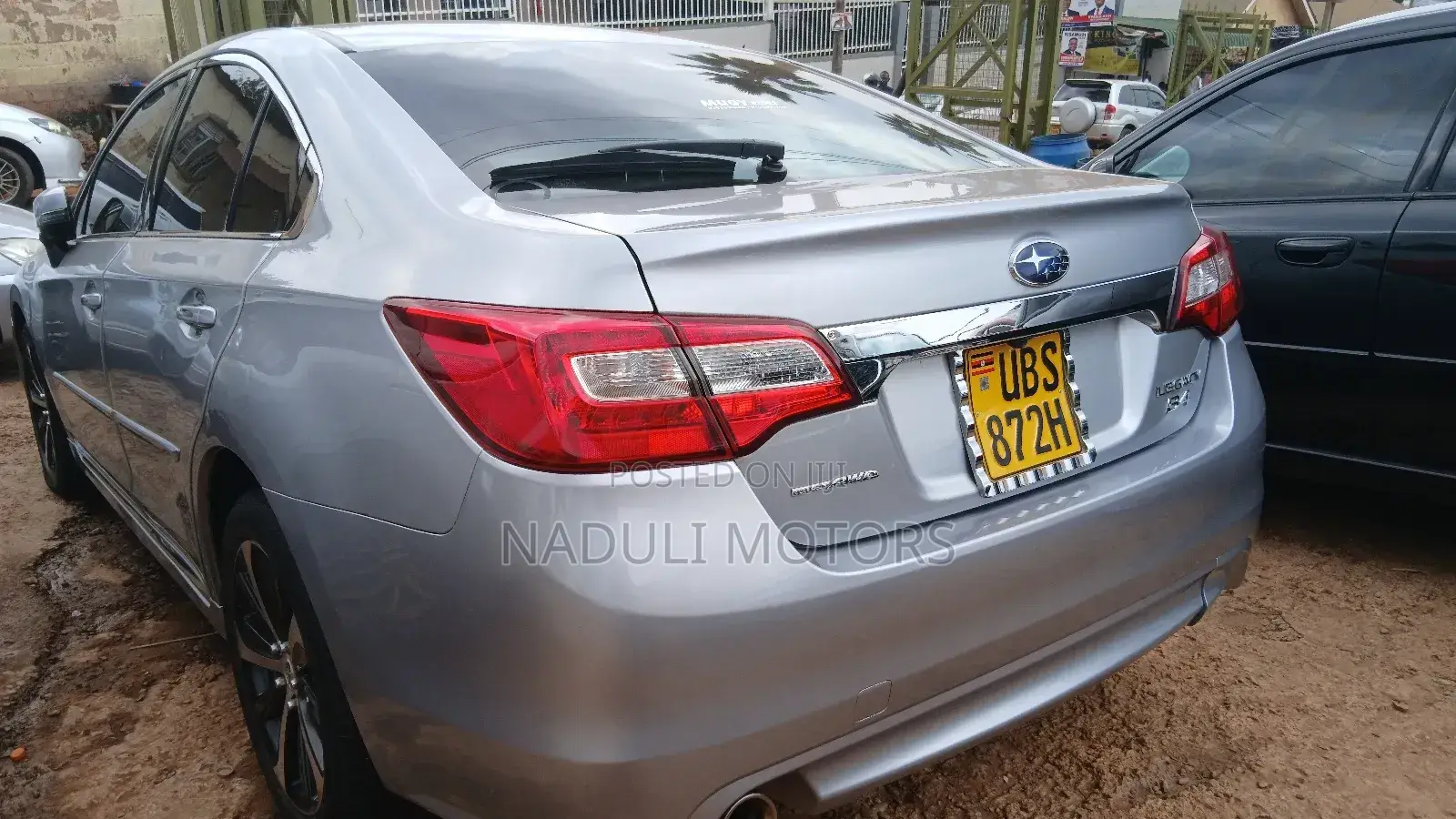 Subaru Legacy 2016 Silver